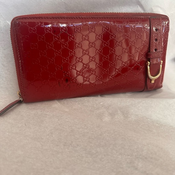 Gucci Handbags - Vintage Gucci Glossy Red Leather Wallet